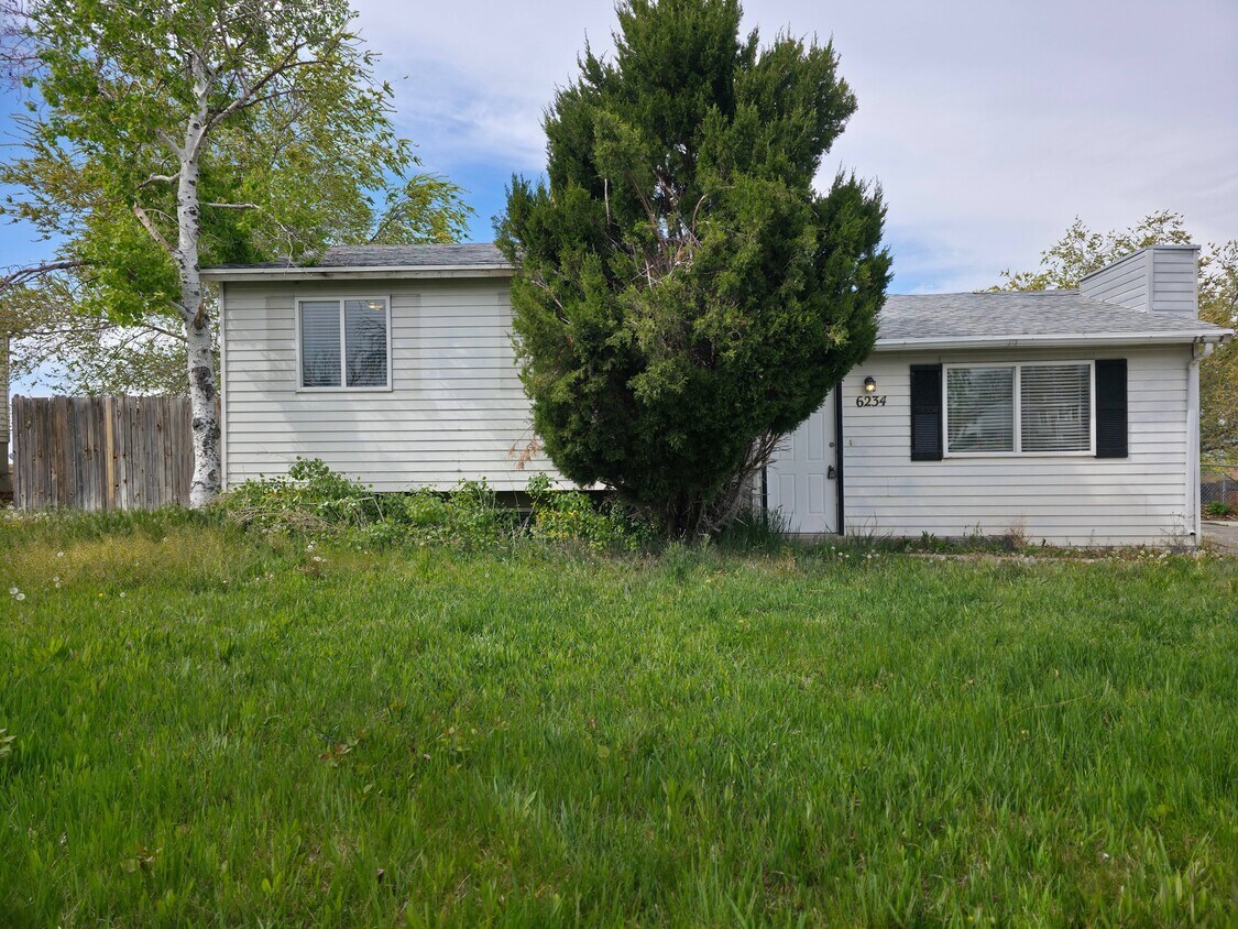 Photo - 6234 W 3705 S (West Valley City, UT)