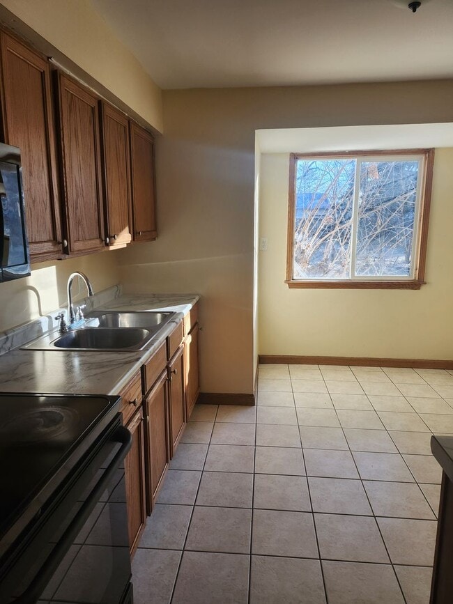 Photo - 3 Bedroom 2 Bath House with Attached Garage