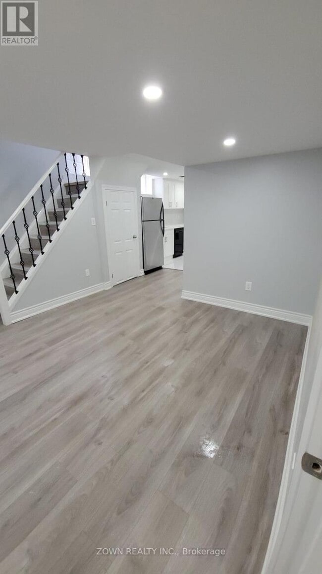 Photo - 1668 Portland Ct