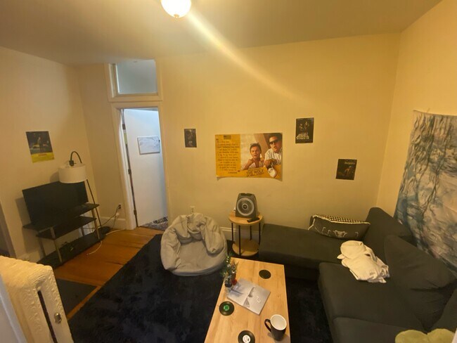 Photo - 20 Aberdeen St Unit 3