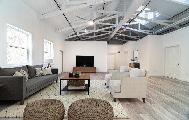 Photo - Bridge Landing