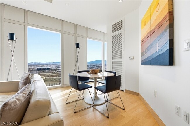Photo - 3750 S Las Vegas Blvd Unit 4001