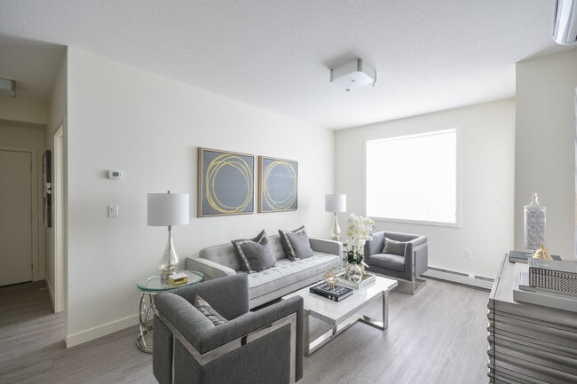 Photo - Pines Edge II