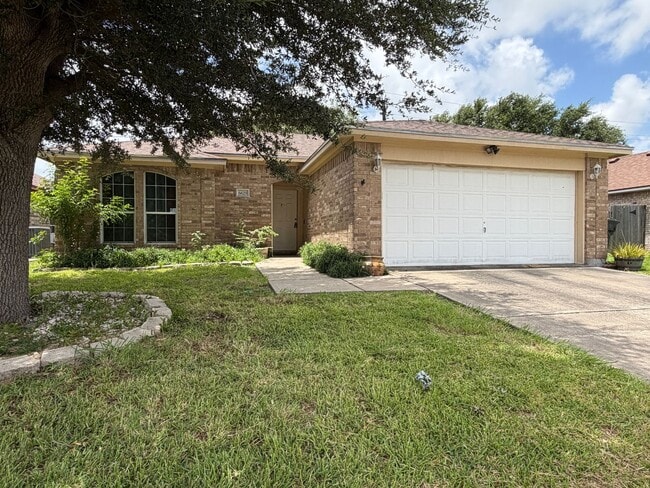 Building Photo - 6629 Kodiak Dr