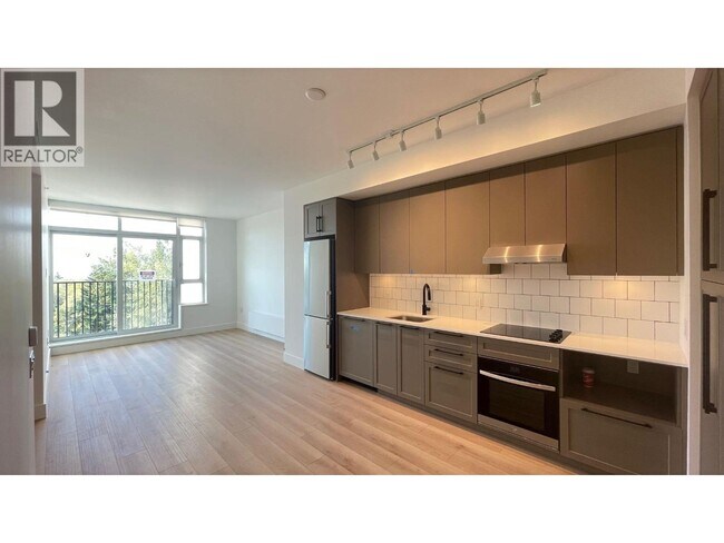 8750 University Crescent Unit 403