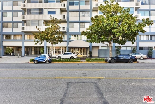 Photo - 969 Hilgard Ave Unit 1205