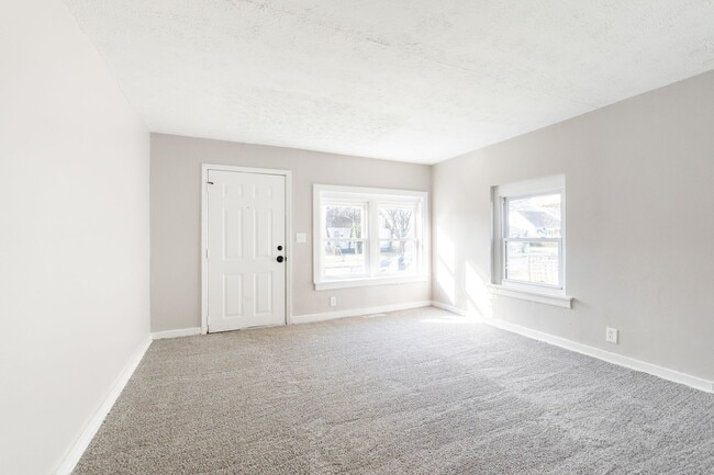 Photo - 1362 E 16th Ave