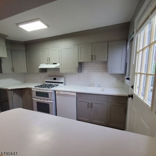 Photo - 13B Parkway Village