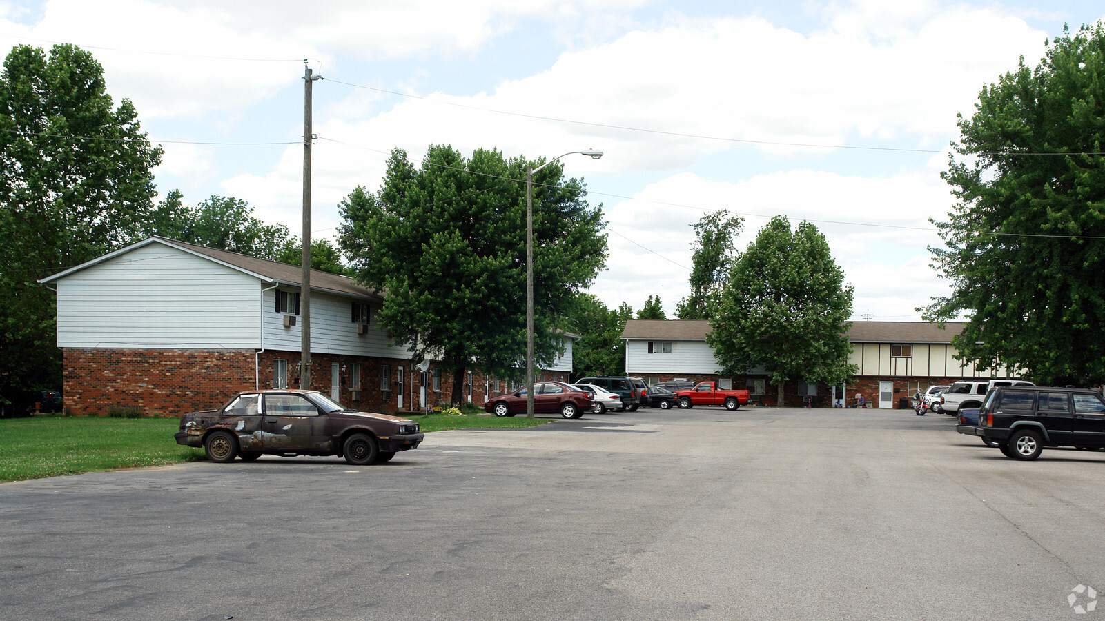 Log Garden Apartments - Log Garden Apartments