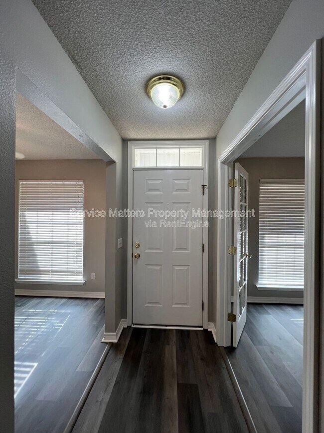 Photo - 4830 Timberland Dr