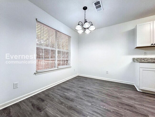 Photo - 3136 Lower Creek Dr