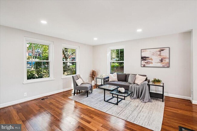 Photo - 4642 31st Rd S