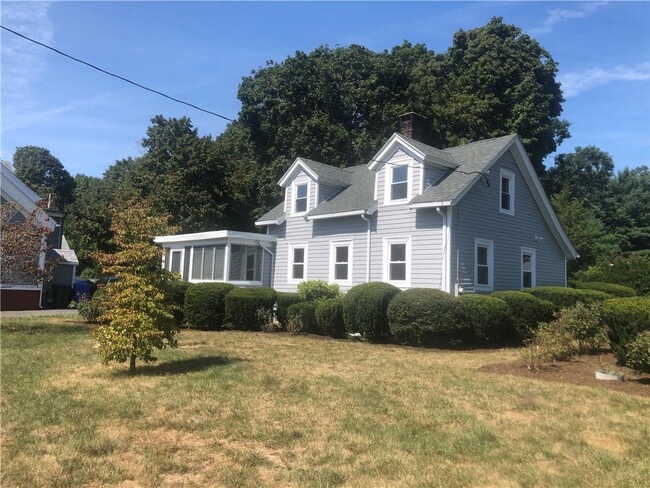 Photo - 152 Armistice Blvd House