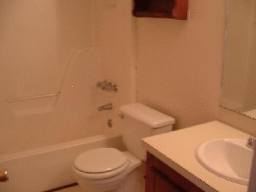 Baño - Kings Manor 1