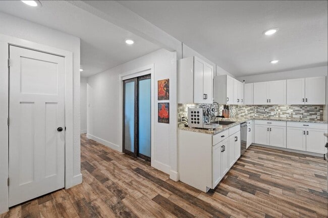 Photo - 712 Ruby Isle Dr