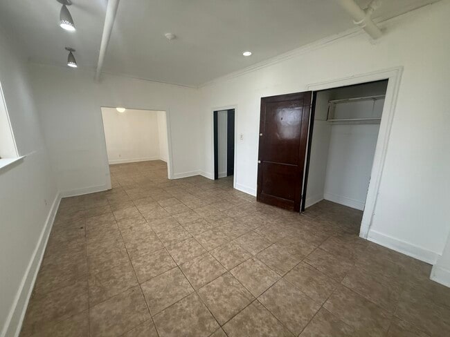 Photo - 3258 Maple Ave Unit BH