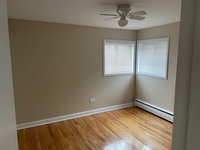 Photo - 1511 E Roosevelt Rd