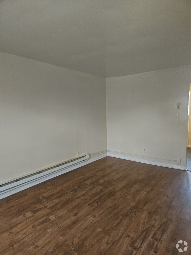 Building Photo - 1313 Leon St NW Rental