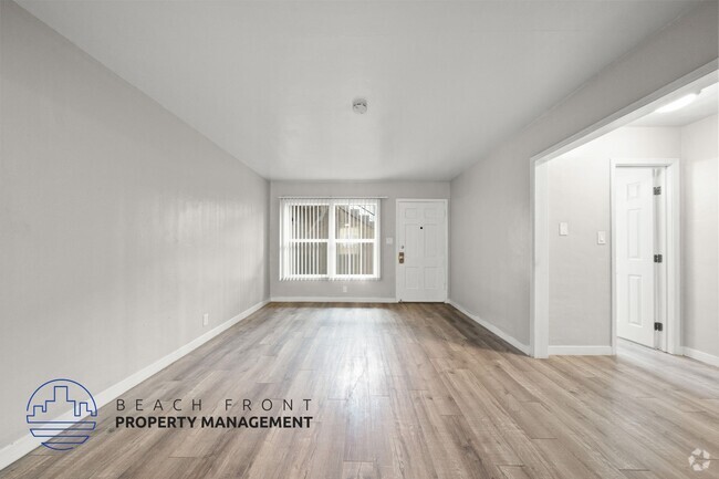 Building Photo - 2070-2080 Magnolia Ave. Rental