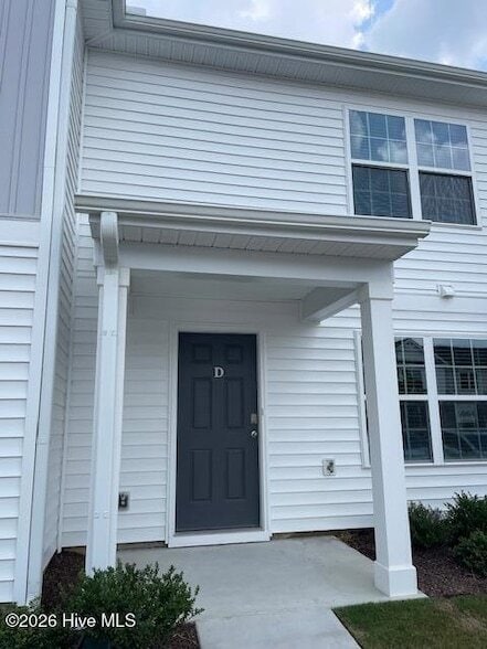Building Photo - 4121 Laurel Rdg Dr