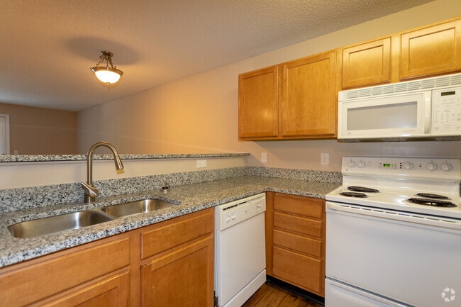 1BR,1BA - Cushendall Commons