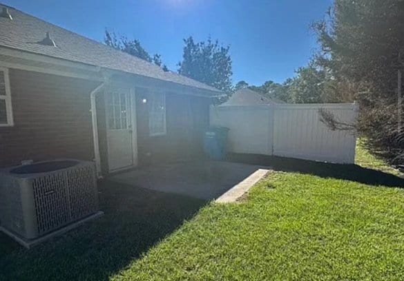 Photo - 101 Smithfield Dr