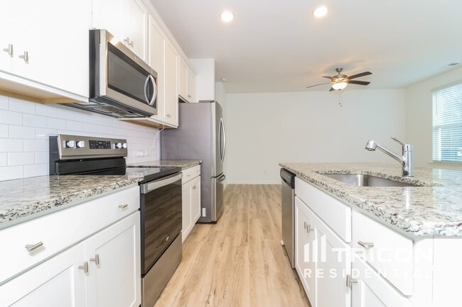 Photo - 459 Rosemary Park Ln