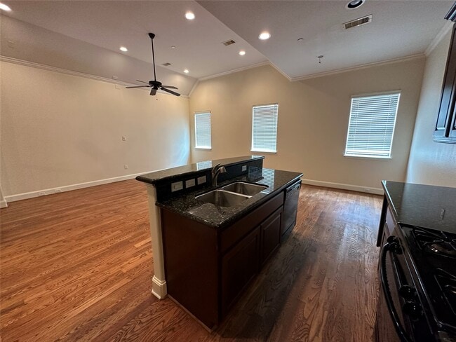 Photo - 6353 Richmond Ave.