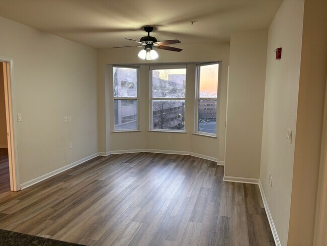 Photo - 2665 Prosperity Ave Unit 335