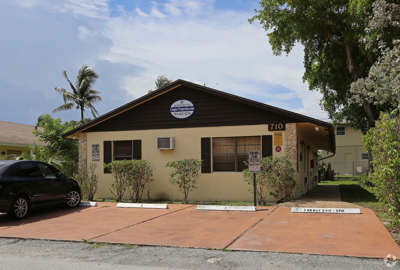 Photo - 708 NE 14th St