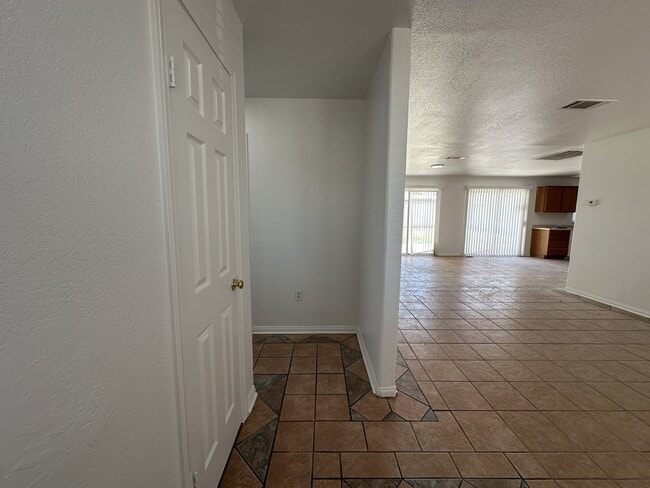 Photo - 6905 Singing Dunes Ln