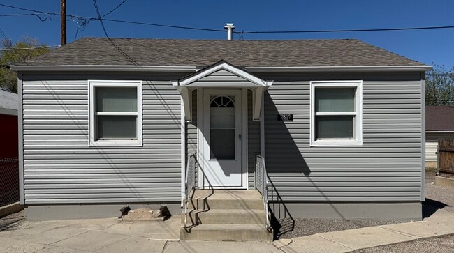 Exterior - 328 H St Unit Back House