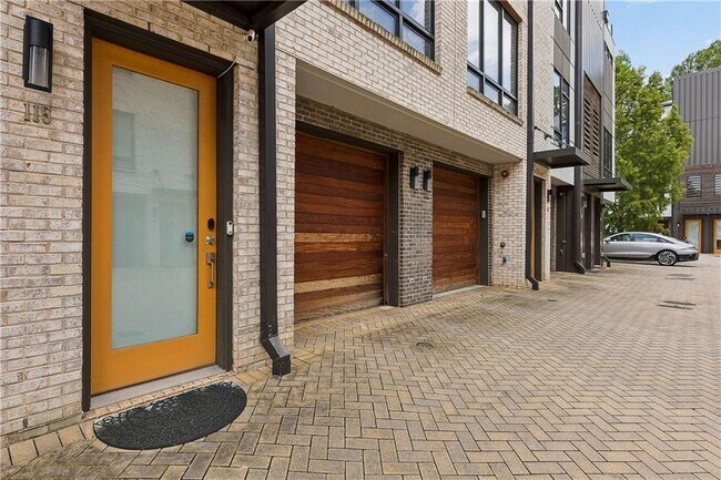 Photo - 115 Cityview Ct NE