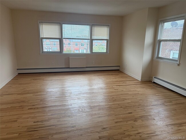 Photo - 61-26-61164 164th St Unit 3A