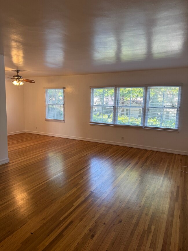 3131 Arizona Ave Unit A