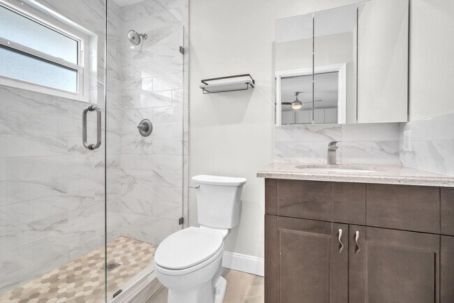 Photo - 3213 Colony Club Rd