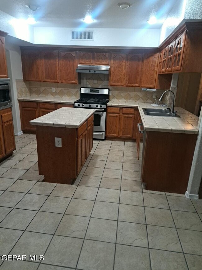 Photo - 12345 Kit Carson Dr