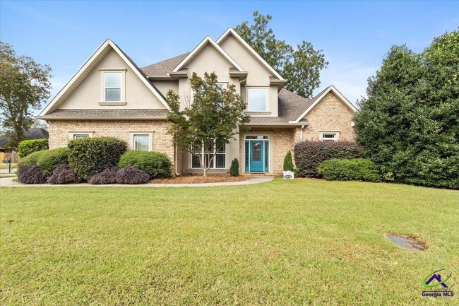 Building Photo - 300 Cheshire Dr