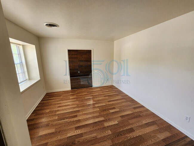 Photo - *Price Reduction* Nicely Updated Property!!!! Huge Backyard!!!