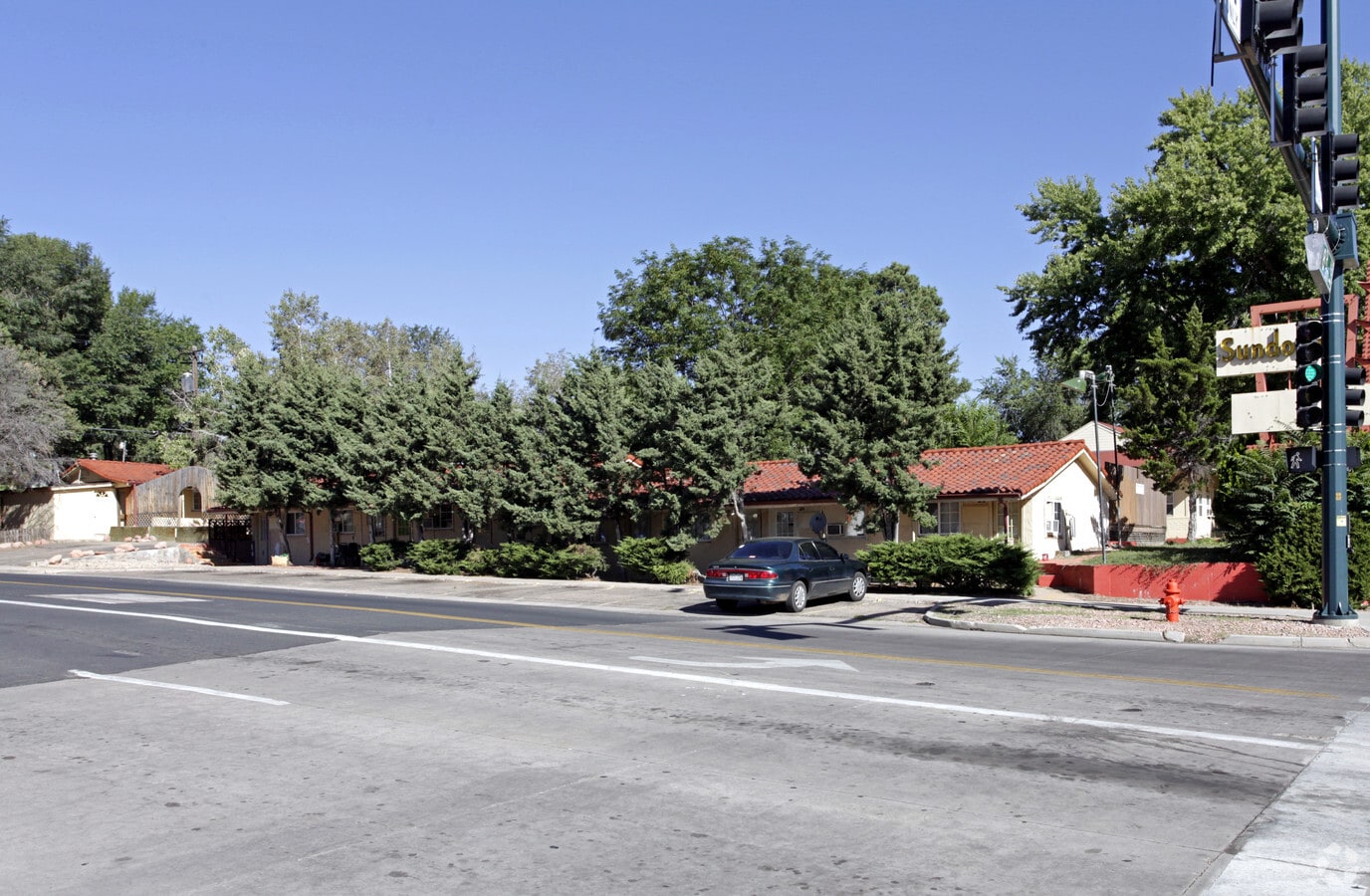 Photo - Sundown Apartments