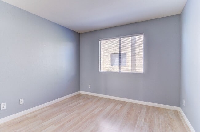 Photo - 2974 Juniper Hills Blvd Unit 101