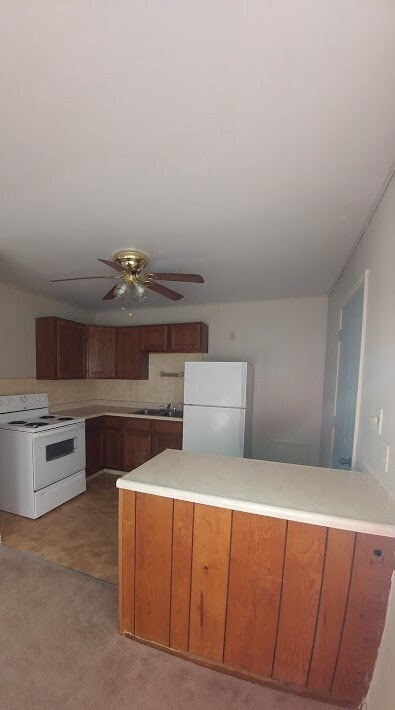 Photo - 4608 Valley Ln