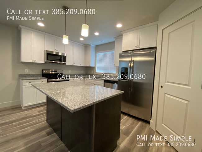 Building Photo - 1035 E 1020 S Rental
