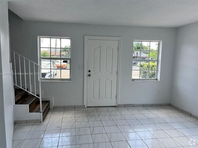 Building Photo - 751 Flagami Blvd Rental