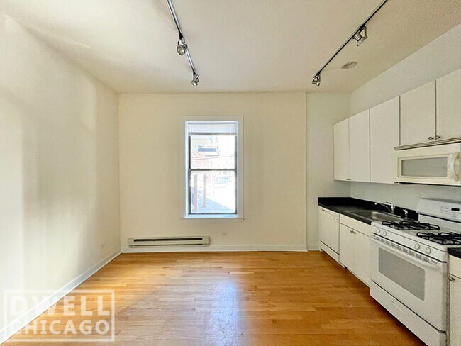 Photo - 4750 N Sheridan Rd Unidad 1