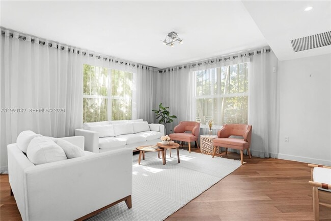 Photo - 927 Euclid Ave Unidad 2