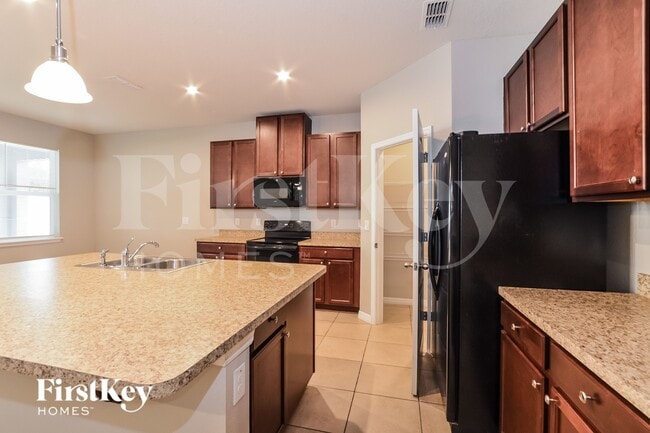Photo - 954 Glazebrook Lp