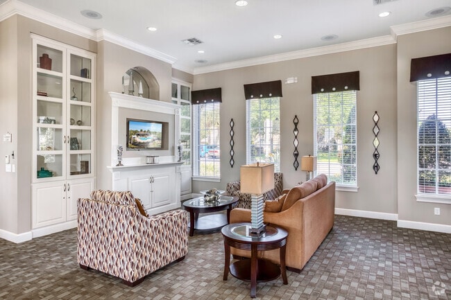 Casa club - MAA Twin Lakes