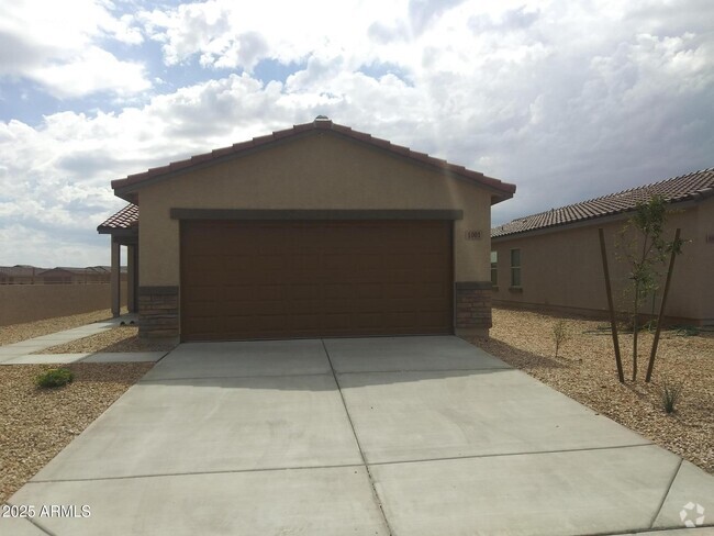 Building Photo - 1001 Palo Verde Ave Rental