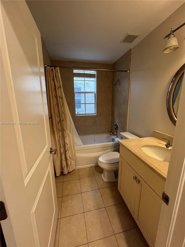 Photo - 481 Menendez Ave